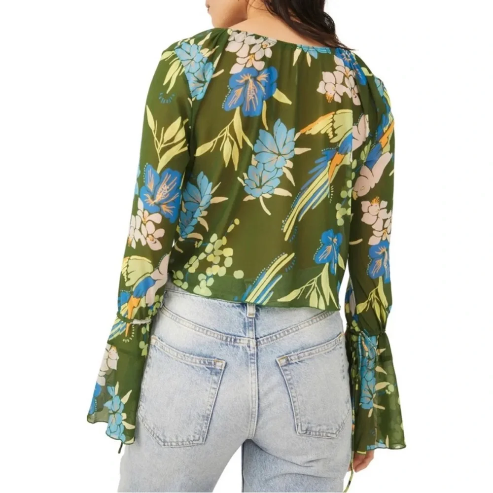 Free People Of Paradise Floral Bell Sleeve Top - Picture 4 of 13